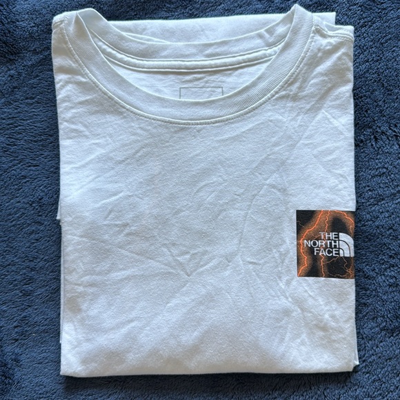 The North Face Boy’s White Short Sleeve Tee Size XXL 18-20 - Picture 2 of 9